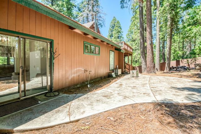 39145 Checkerbloom Lane, Shaver Lake, CA 93664