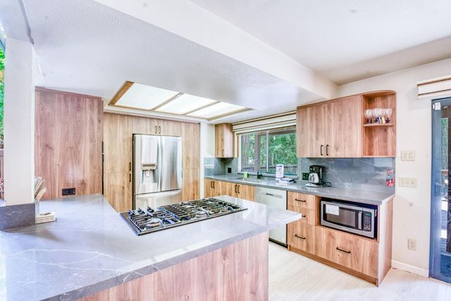 39145 Checkerbloom Lane, Shaver Lake, CA 93664