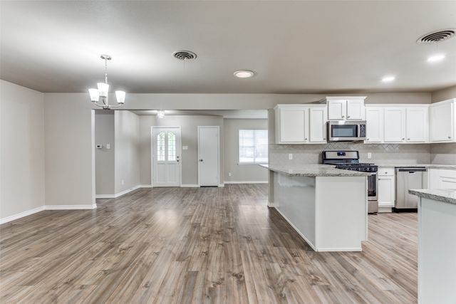 5229 Rutland Avenue, Fort Worth, TX 76133