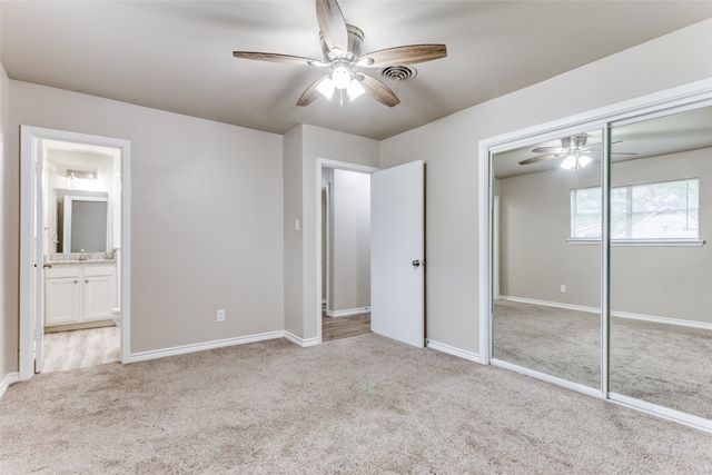 5229 Rutland Avenue, Fort Worth, TX 76133