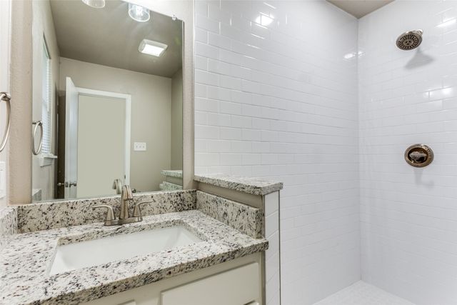 5229 Rutland Avenue, Fort Worth, TX 76133