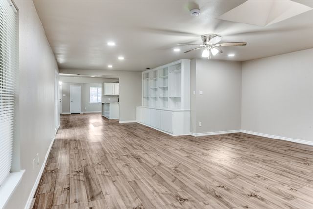 5229 Rutland Avenue, Fort Worth, TX 76133