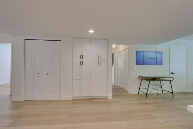 1808 N 17th Ave Avenue N, Lake Worth Beach, FL 33460