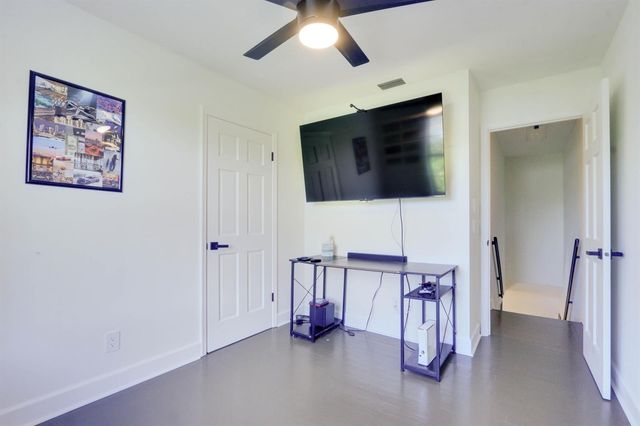 1808 N 17th Ave Avenue N, Lake Worth Beach, FL 33460