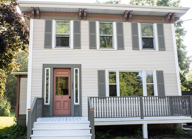 171 Martin STREET, Sharon, WI 53585