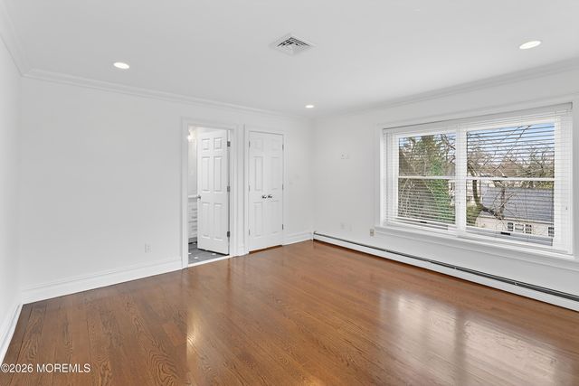 65 E River Road 20, Rumson, NJ 07760