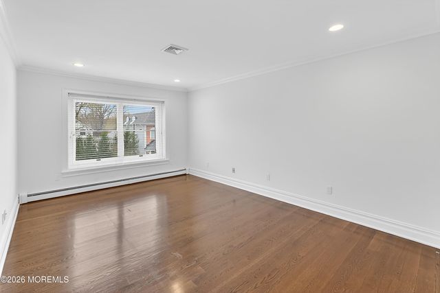 65 E River Road 20, Rumson, NJ 07760