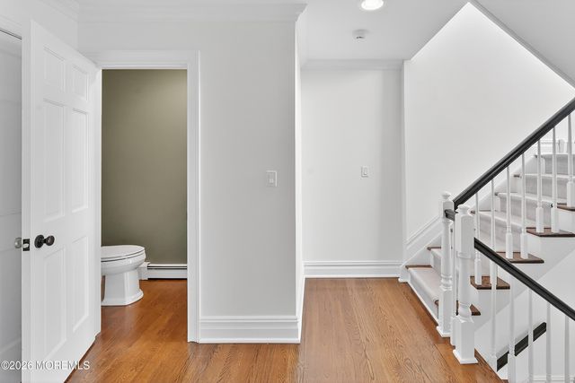 65 E River Road 20, Rumson, NJ 07760