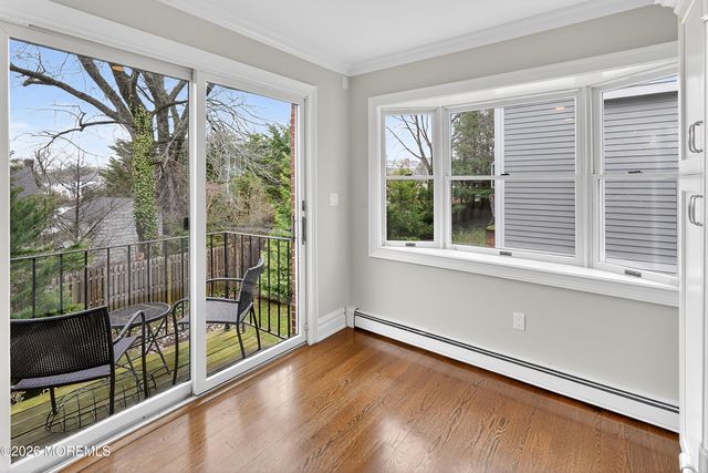 65 E River Road 20, Rumson, NJ 07760