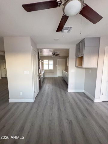 5837 W PIERSON Street, Phoenix, AZ 85031