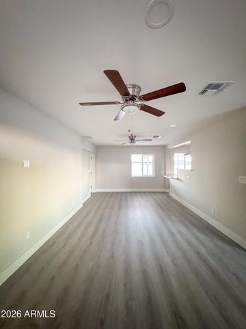 5837 W PIERSON Street, Phoenix, AZ 85031