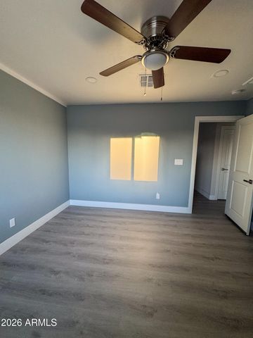 5837 W PIERSON Street, Phoenix, AZ 85031