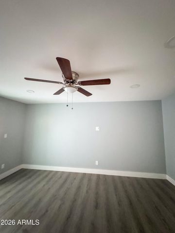 5837 W PIERSON Street, Phoenix, AZ 85031