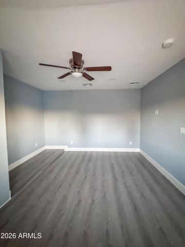 5837 W PIERSON Street, Phoenix, AZ 85031