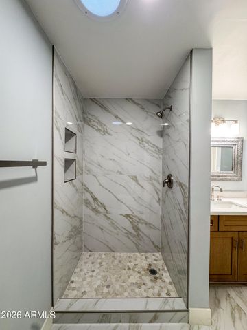 5837 W PIERSON Street, Phoenix, AZ 85031