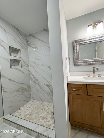 5837 W PIERSON Street, Phoenix, AZ 85031