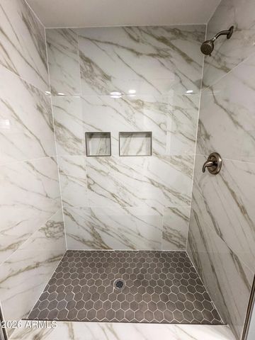 5837 W PIERSON Street, Phoenix, AZ 85031