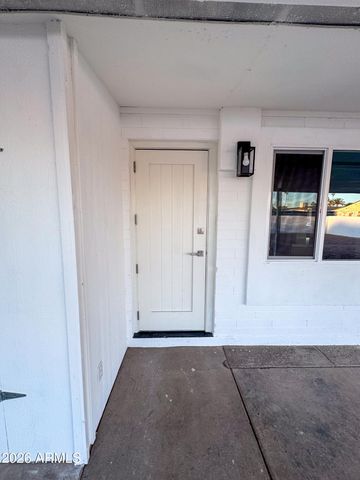 5837 W PIERSON Street, Phoenix, AZ 85031