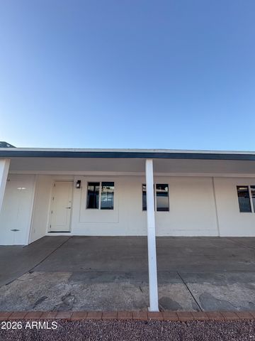 5837 W PIERSON Street, Phoenix, AZ 85031