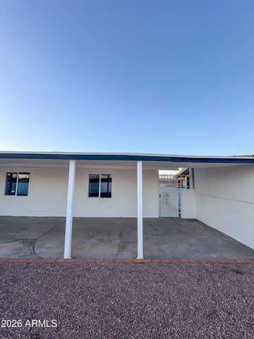 5837 W PIERSON Street, Phoenix, AZ 85031