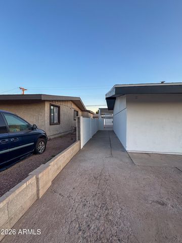 5837 W PIERSON Street, Phoenix, AZ 85031