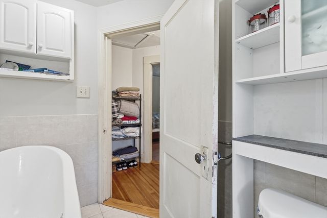 460 Salem St, Rockland, MA 02370