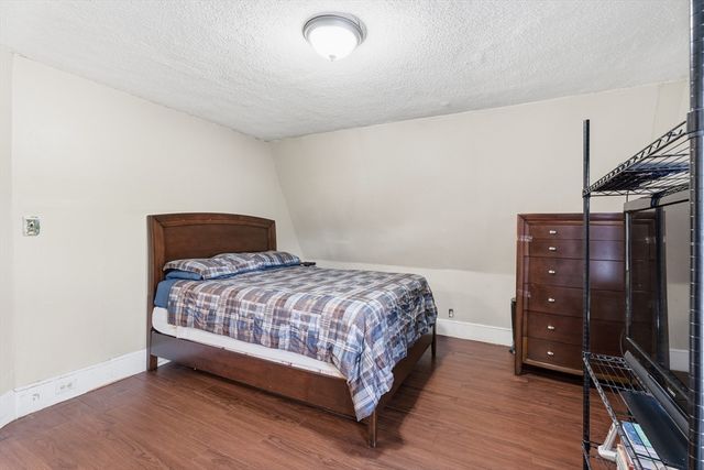 460 Salem St, Rockland, MA 02370