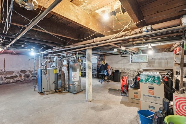 460 Salem St, Rockland, MA 02370