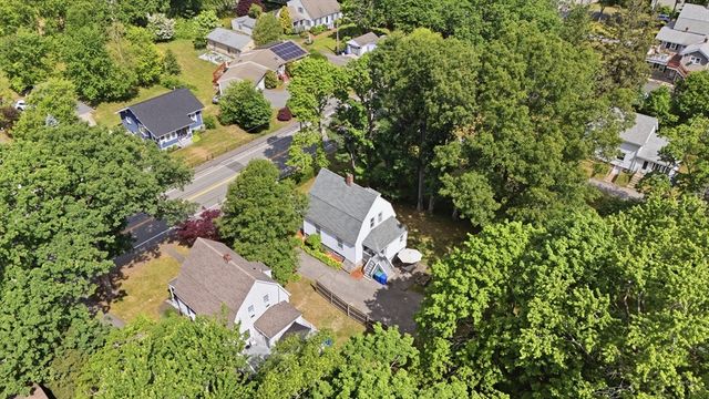 460 Salem St, Rockland, MA 02370