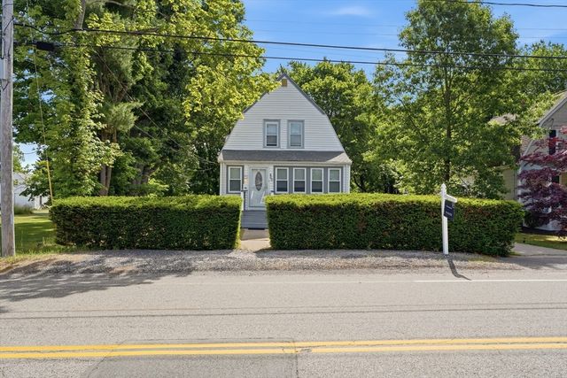 460 Salem St, Rockland, MA 02370