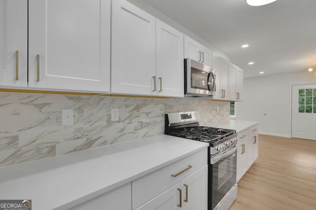 808 S Park Drive SE, Marietta, GA 30060