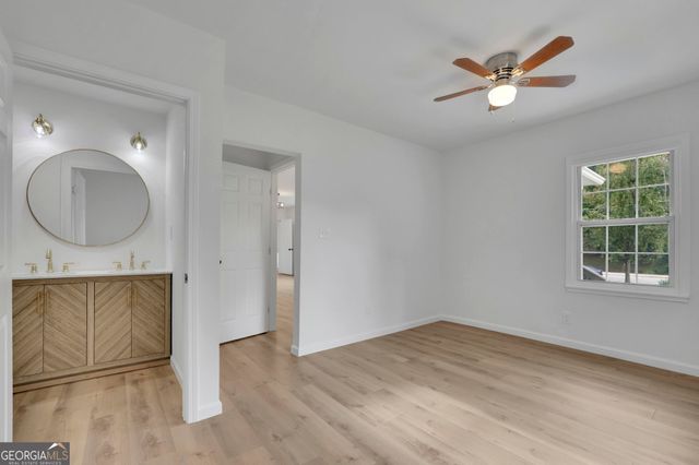 808 S Park Drive SE, Marietta, GA 30060