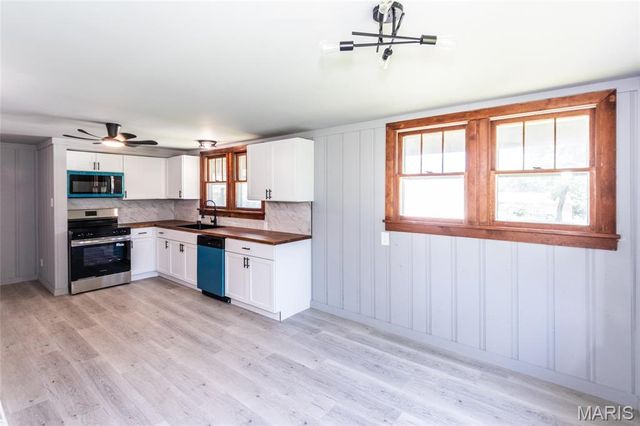 6748 Old State Route 21, Barnhart, MO 63012