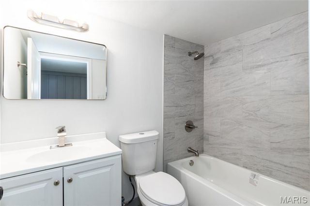 6748 Old State Route 21, Barnhart, MO 63012