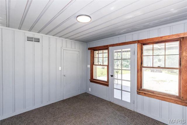 6748 Old State Route 21, Barnhart, MO 63012