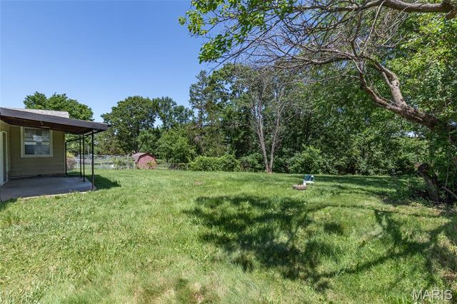 6748 Old State Route 21, Barnhart, MO 63012