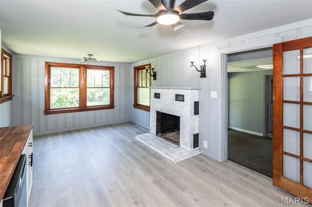 6748 Old State Route 21, Barnhart, MO 63012