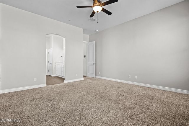 13445 Emerald Crystal Drive, Horizon City, TX 79928