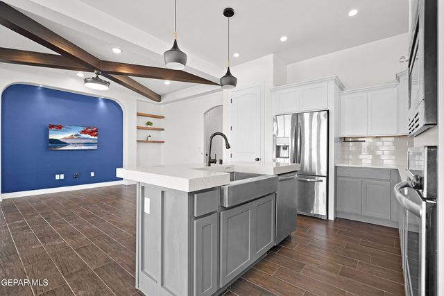 13445 Emerald Crystal Drive, Horizon City, TX 79928