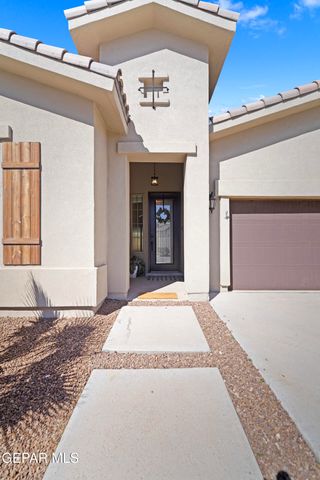 13445 Emerald Crystal Drive, Horizon City, TX 79928