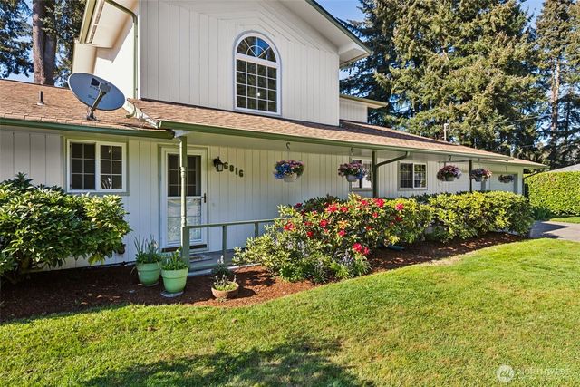 6816 4th Way SE, Lacey, WA 98503