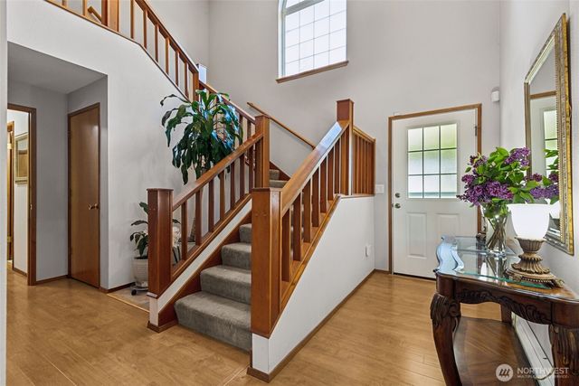6816 4th Way SE, Lacey, WA 98503