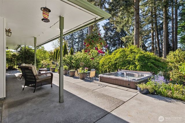 6816 4th Way SE, Lacey, WA 98503