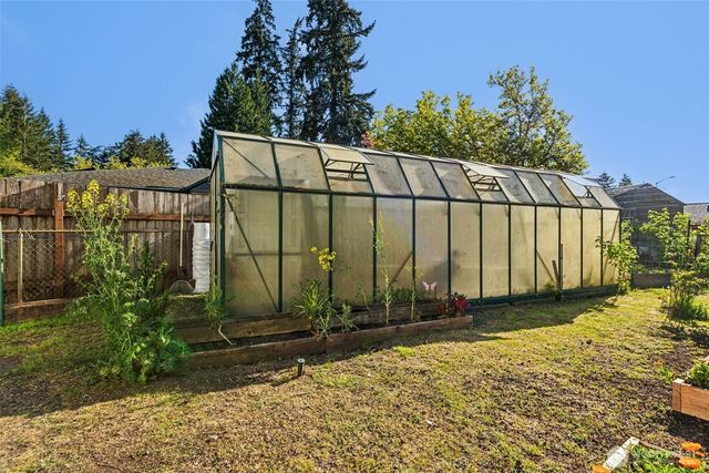 6816 4th Way SE, Lacey, WA 98503