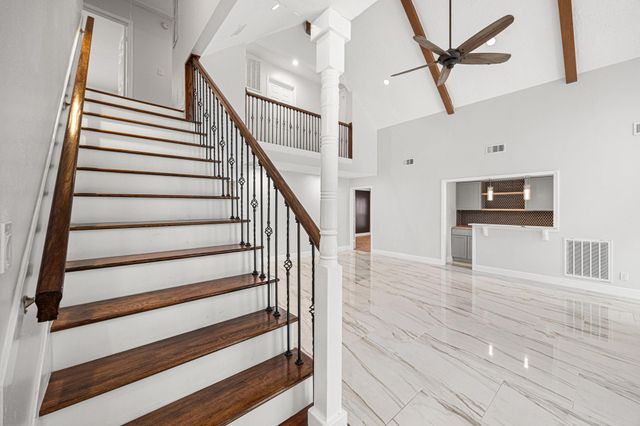 11711 Cedar Point Court, Houston, TX 77070