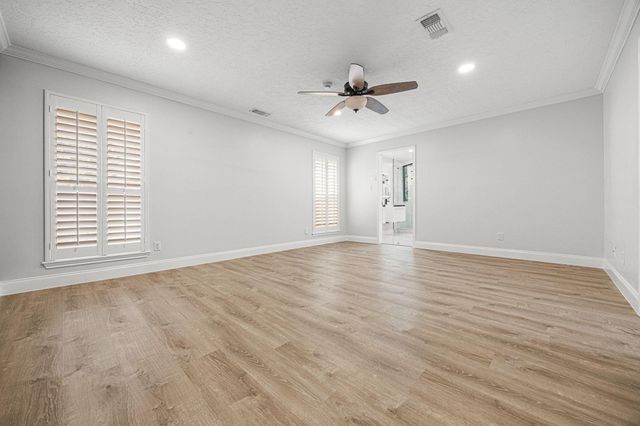 11711 Cedar Point Court, Houston, TX 77070