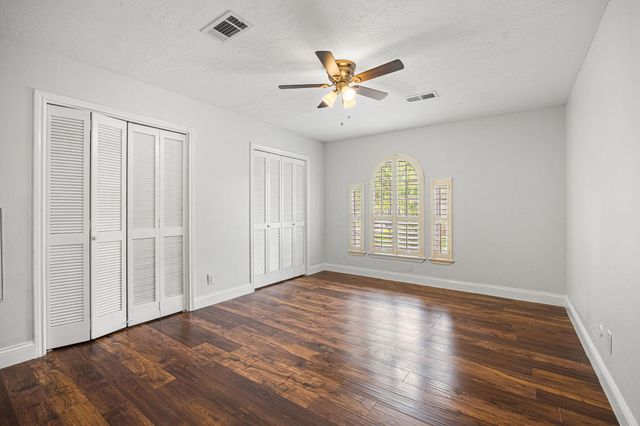 11711 Cedar Point Court, Houston, TX 77070