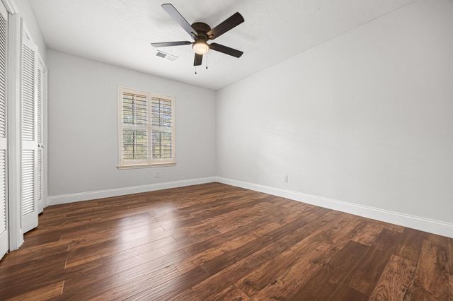 11711 Cedar Point Court, Houston, TX 77070