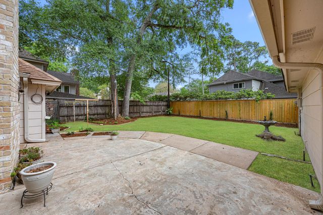 11711 Cedar Point Court, Houston, TX 77070