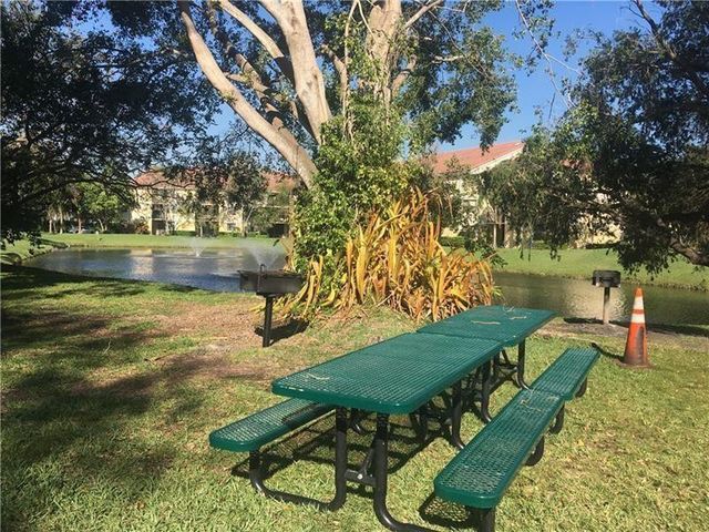 10131 W Sunrise Boulevard 206, Plantation, FL 33322
